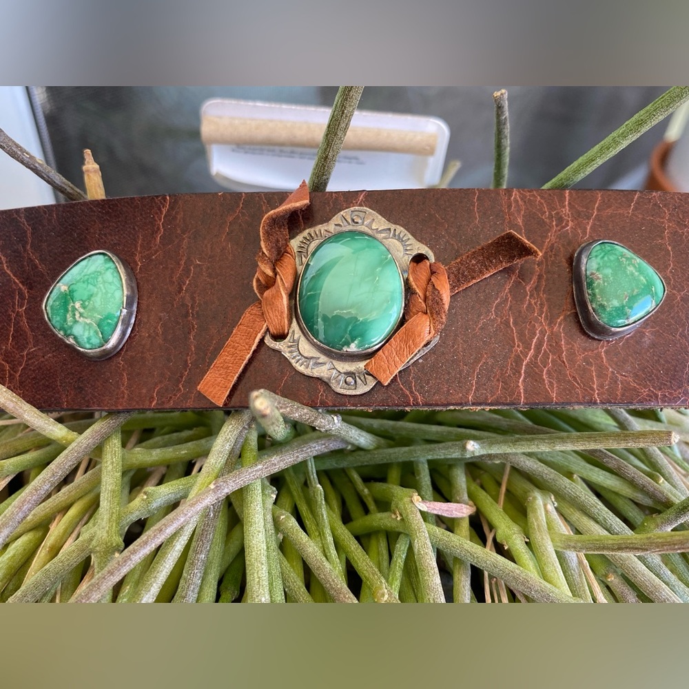 Broken Arrow Variscite Leather Cuff - Picture 4 of 12